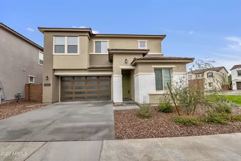4723 E Tremaine Ave, Gilbert, AZ 85234 photo 2
