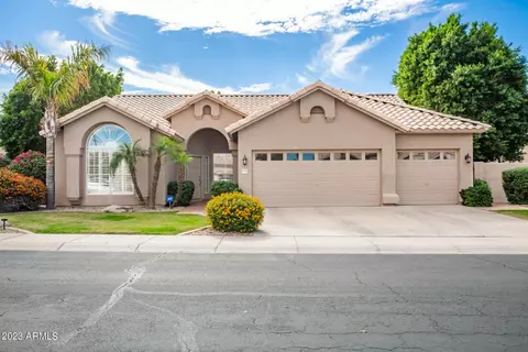 6209 W Rose Garden Ln W, Glendale, AZ 85308