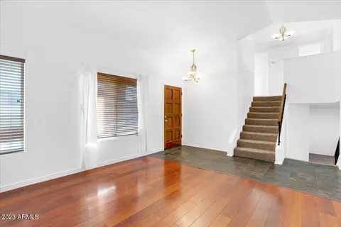 1042 E Kerry Ln, Phoenix, AZ 85024 photo 6