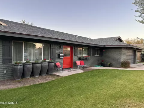 3433 E Meadowbrook Ave, Phoenix, AZ 85018 photo 2