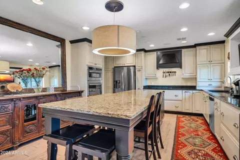 3433 E Meadowbrook Ave, Phoenix, AZ 85018 photo 8