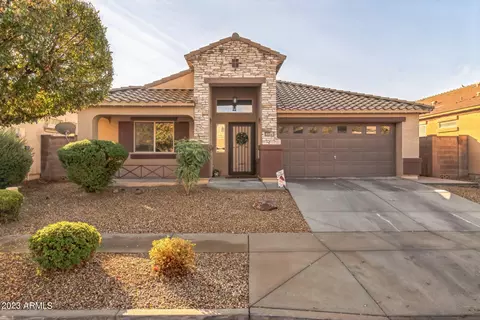 8815 W Pioneer St, Tolleson, AZ 85353