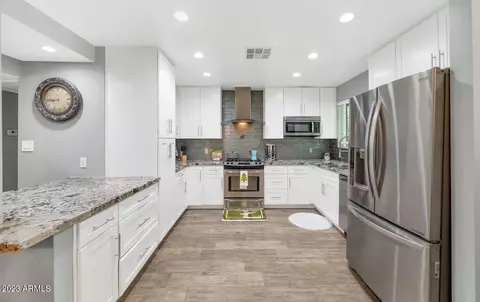 4550 N 12th Dr, Phoenix, AZ 85013 photo 8