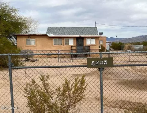 4285 W Abrigo Dr, Golden Valley, AZ 86413