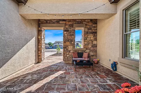 702 E Hopkins Rd, Gilbert, AZ 85295 photo 9