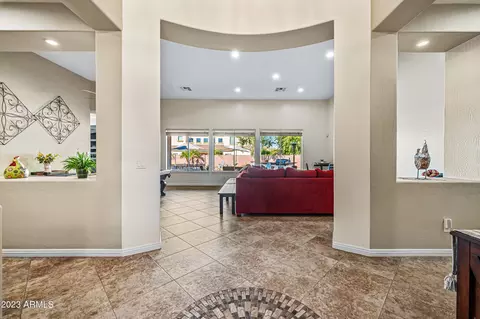 702 E Hopkins Rd, Gilbert, AZ 85295 photo 11