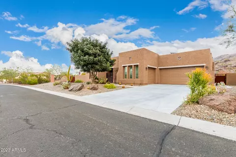 8607 S 29th St, Phoenix, AZ 85042 photo 4
