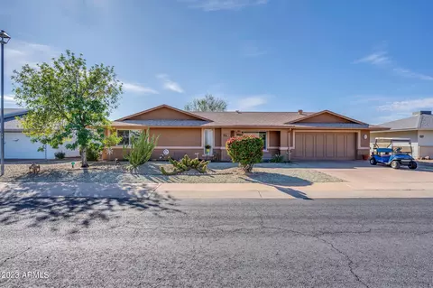 9827 W Royal Oak Rd, Sun City, AZ 85351
