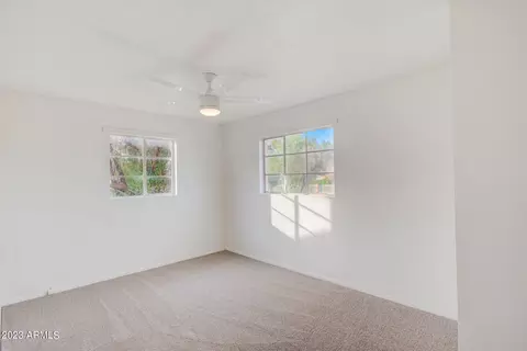 1815 E Lynne Ln, Phoenix, AZ 85042 photo 10