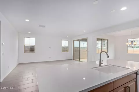 Kitchen - 7802 E Quartet Ave, Mesa, AZ 85212 photo 3 of 9