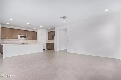 Living - 7802 E Quartet Ave, Mesa, AZ 85212 photo 2 of 3