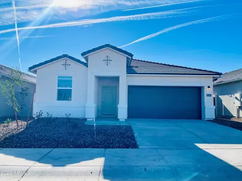 8241 W Banks Ct, Florence, AZ 85132
