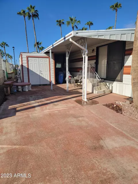 1136 S Sioux Dr #136, Apache Junction, AZ 85119