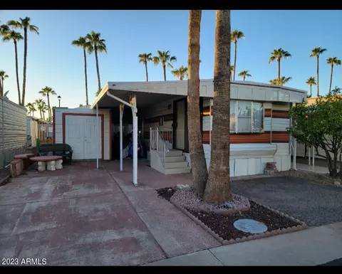 1136 S Sioux Dr #136, Apache Junction, AZ 85119 photo 2