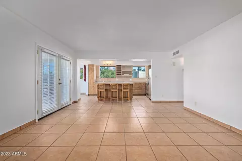 4131 E Camelback Rd #37, Phoenix, AZ 85018 photo 8