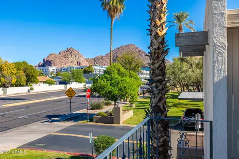 4131 E Camelback Rd #37, Phoenix, AZ 85018
