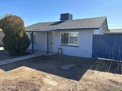 2551 E Tamarisk Ave, Phoenix, AZ 85040