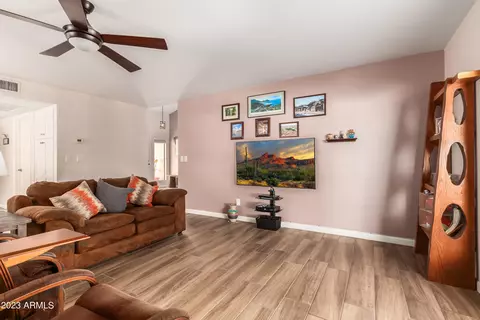 4612 E Kings Ave, Phoenix, AZ 85032 photo 9