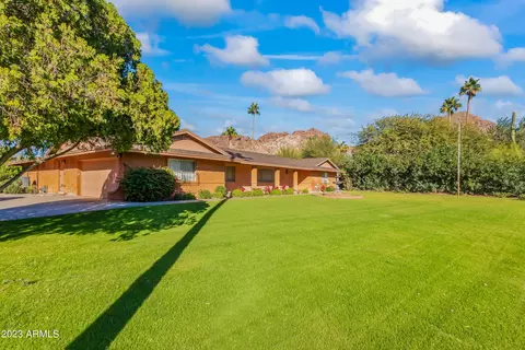 4550 E Camelback Rd, Phoenix, AZ 85018 photo 5