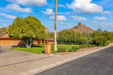 4550 E Camelback Rd, Phoenix, AZ 85018 photo 2