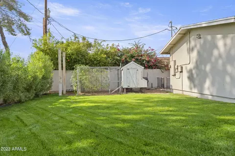 Exterior - 5533 E Cheery Lynn Rd, Phoenix, AZ 85018 photo 6 of 6