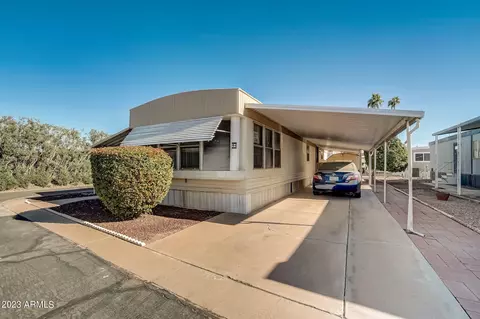 200 E Knox Rd #94, Chandler, AZ 85226