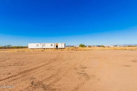 32551 N Felix Rd #B-2, San Tan Valley, AZ 85143