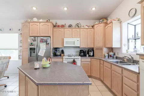 3734 E Mountain View Rd, Phoenix, AZ 85028 photo 57