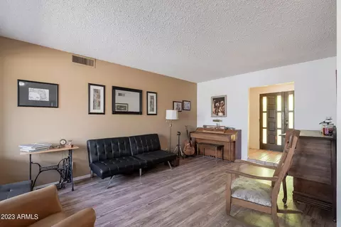 3734 E Mountain View Rd, Phoenix, AZ 85028 photo 12