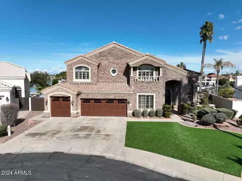 Exterior - 1826 E Coral Tree Dr, Gilbert, AZ 85234 photo 9 of 33
