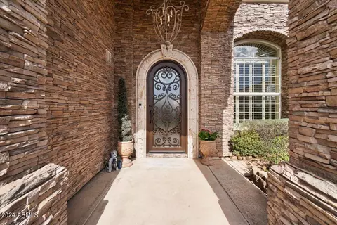 Exterior - 1826 E Coral Tree Dr, Gilbert, AZ 85234 photo 15 of 33
