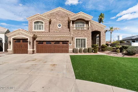 Exterior - 1826 E Coral Tree Dr, Gilbert, AZ 85234 photo 11 of 33
