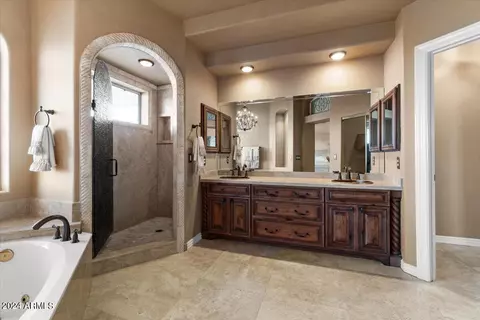 Bath - 1826 E Coral Tree Dr, Gilbert, AZ 85234 photo 3 of 6