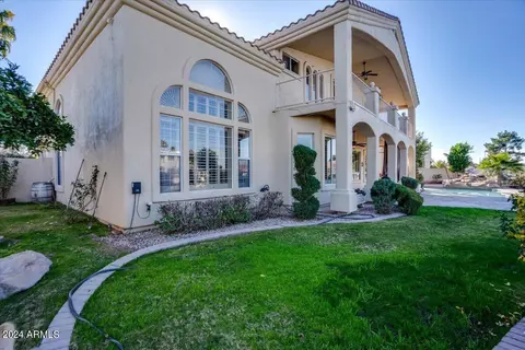 Exterior - 1826 E Coral Tree Dr, Gilbert, AZ 85234 photo 4 of 33