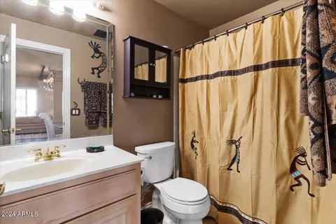 Bath - 1826 E Coral Tree Dr, Gilbert, AZ 85234 photo 5 of 6