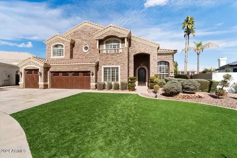 Exterior - 1826 E Coral Tree Dr, Gilbert, AZ 85234 photo 12 of 33