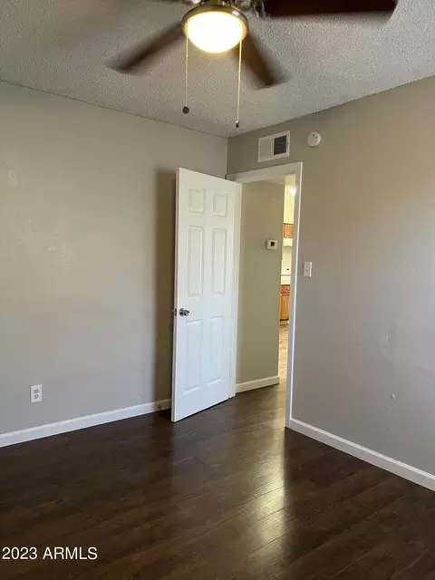 306 E Vine Cir, Mesa, AZ 85210 photo 8