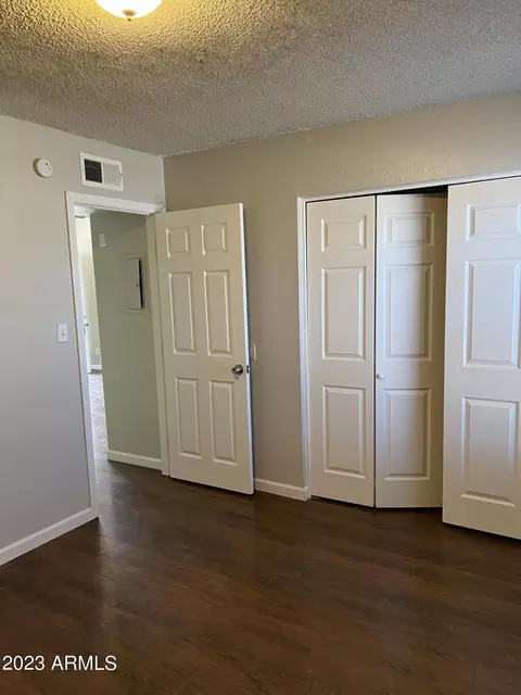 306 E Vine Cir, Mesa, AZ 85210 photo 7