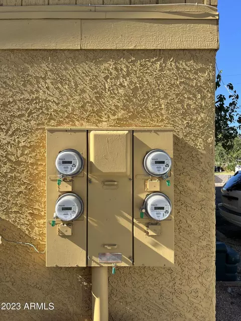 306 E Vine Cir, Mesa, AZ 85210 photo 14
