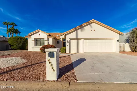 9620 E Calgary Ave, Sun Lakes, AZ 85248