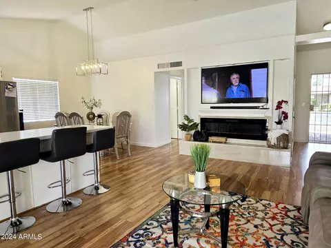 144 W Mclellan Rd, Mesa, AZ 85201 photo 9