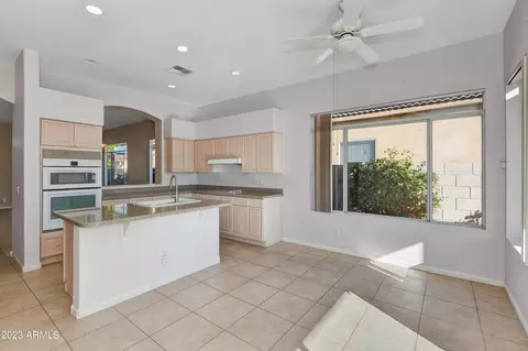 4147 E Hancock Dr, Phoenix, AZ 85028 photo 6