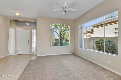 4147 E Hancock Dr, Phoenix, AZ 85028 photo 4