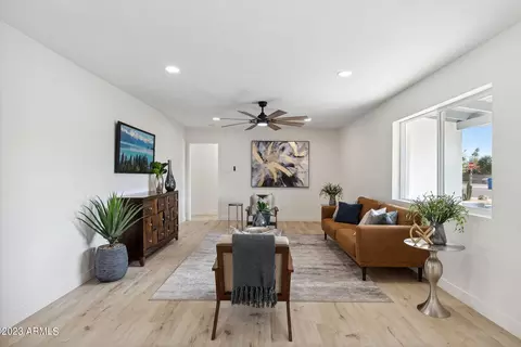 934 E Cavalier Dr, Phoenix, AZ 85014 photo 11
