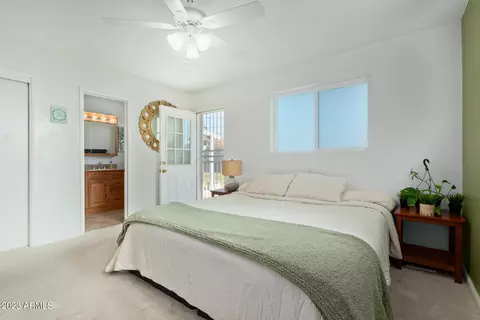 3025 E Mitchell Dr, Phoenix, AZ 85016 photo 11