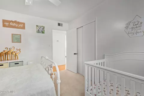 3025 E Mitchell Dr, Phoenix, AZ 85016 photo 16