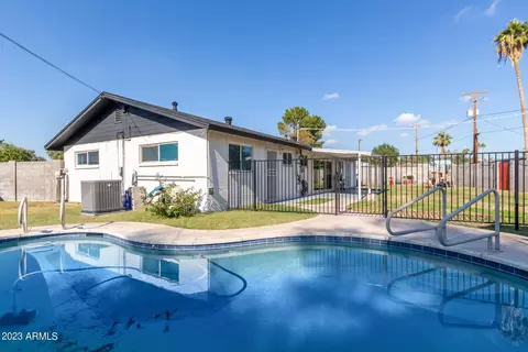 3025 E Mitchell Dr, Phoenix, AZ 85016 photo 25