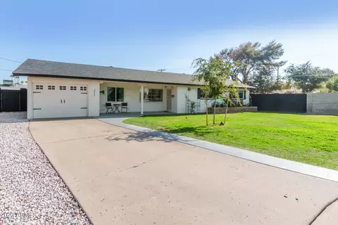 3025 E Mitchell Dr, Phoenix, AZ 85016 photo 30