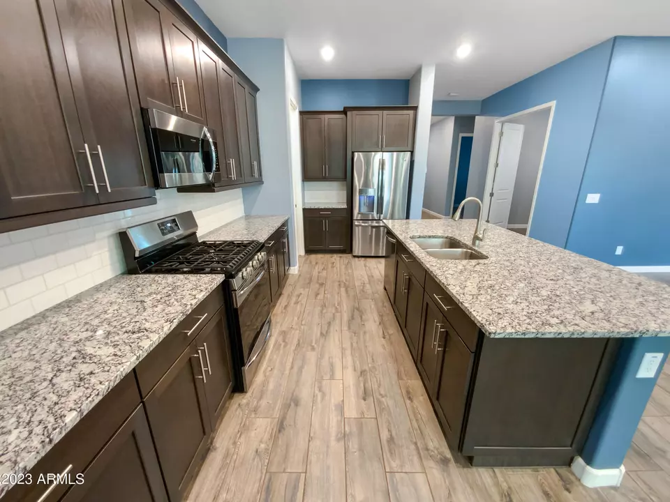  16991 W Alameda Rd, Surprise, AZ 85387 photo 22