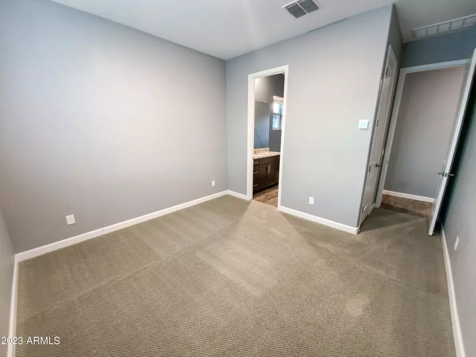  16991 W Alameda Rd, Surprise, AZ 85387 photo 13